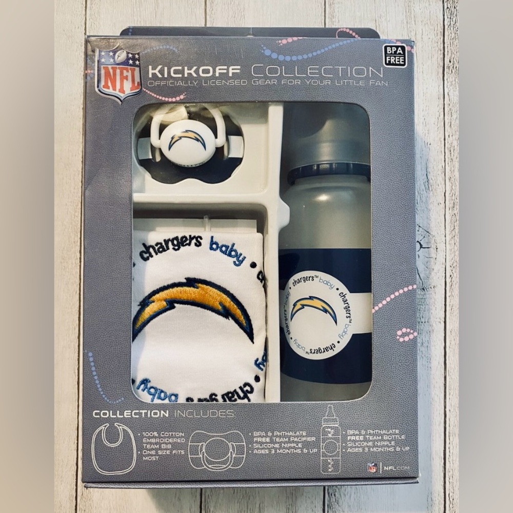🆕 NFL Chargers Baby Gift Set with Bottle, Pacifier and bib. Perfect for the fan - Picture 2 of 4